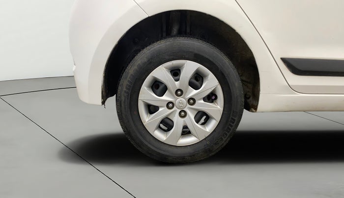 2017 Hyundai Elite i20 SPORTZ 1.2, Petrol, Manual, 33,898 km, Right Rear Wheel