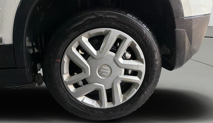 2021 Maruti Vitara Brezza VXI, Petrol, Manual, 96,997 km, Left Rear Wheel