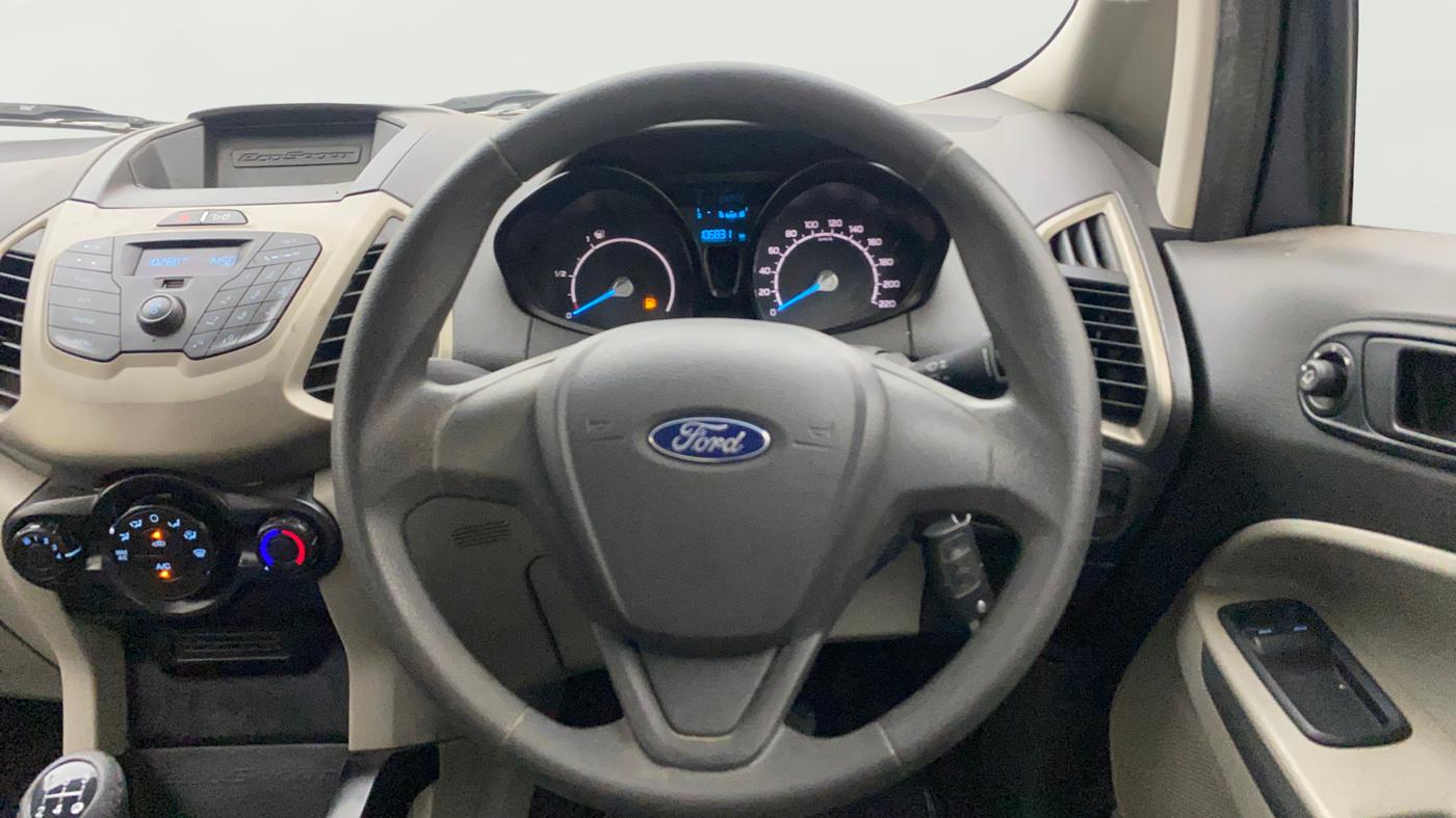 2014 Ford Ecosport AMBIENTE 1.5L DIESEL, Diesel, Manual, 1,06,742 km, Steering Wheel Close Up