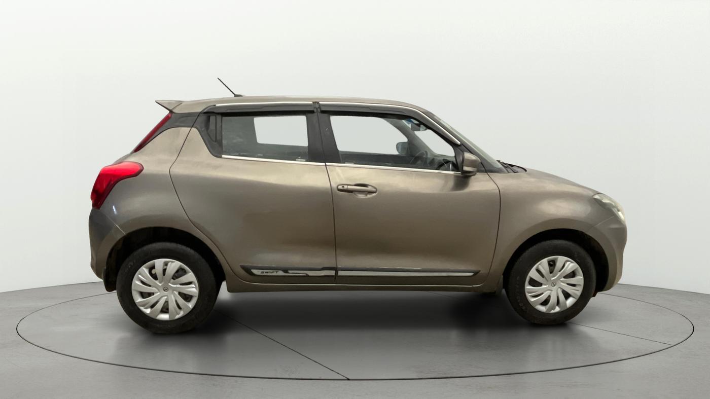 2018 Maruti Swift VXI, Petrol, Manual, 49,071 km, Right Side View