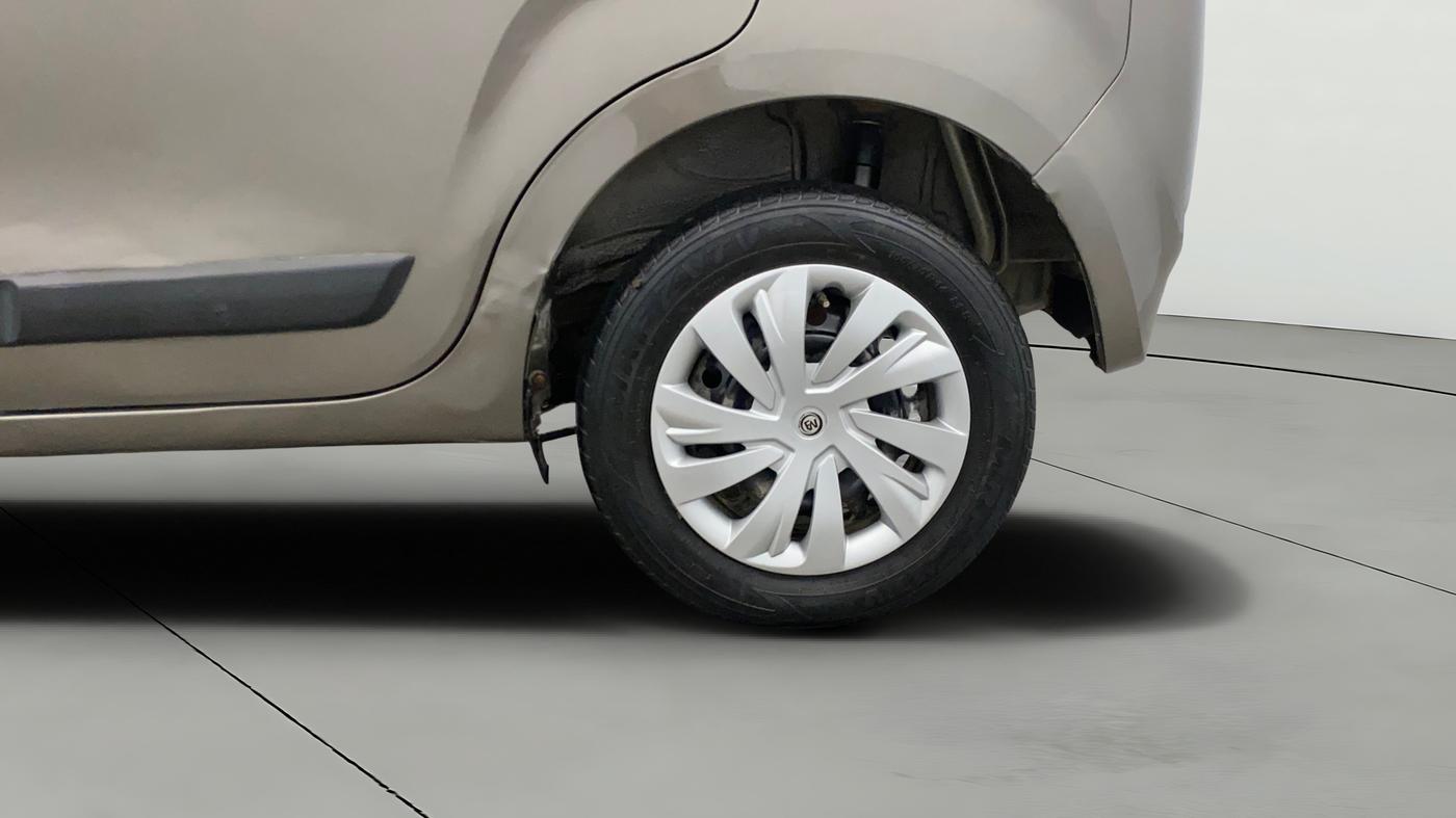 2020 Maruti New Wagon-R VXI 1.0, Petrol, Manual, 56,439 km, Left Rear Wheel