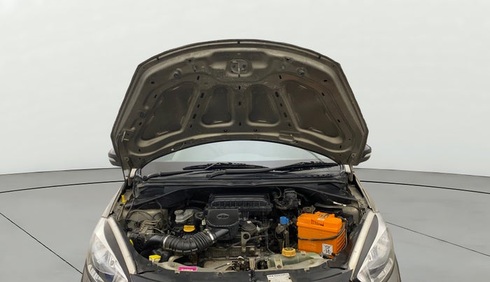 2019 Tata TIAGO NRG PETROL, CNG, Manual, 1,03,582 km, Open Bonet