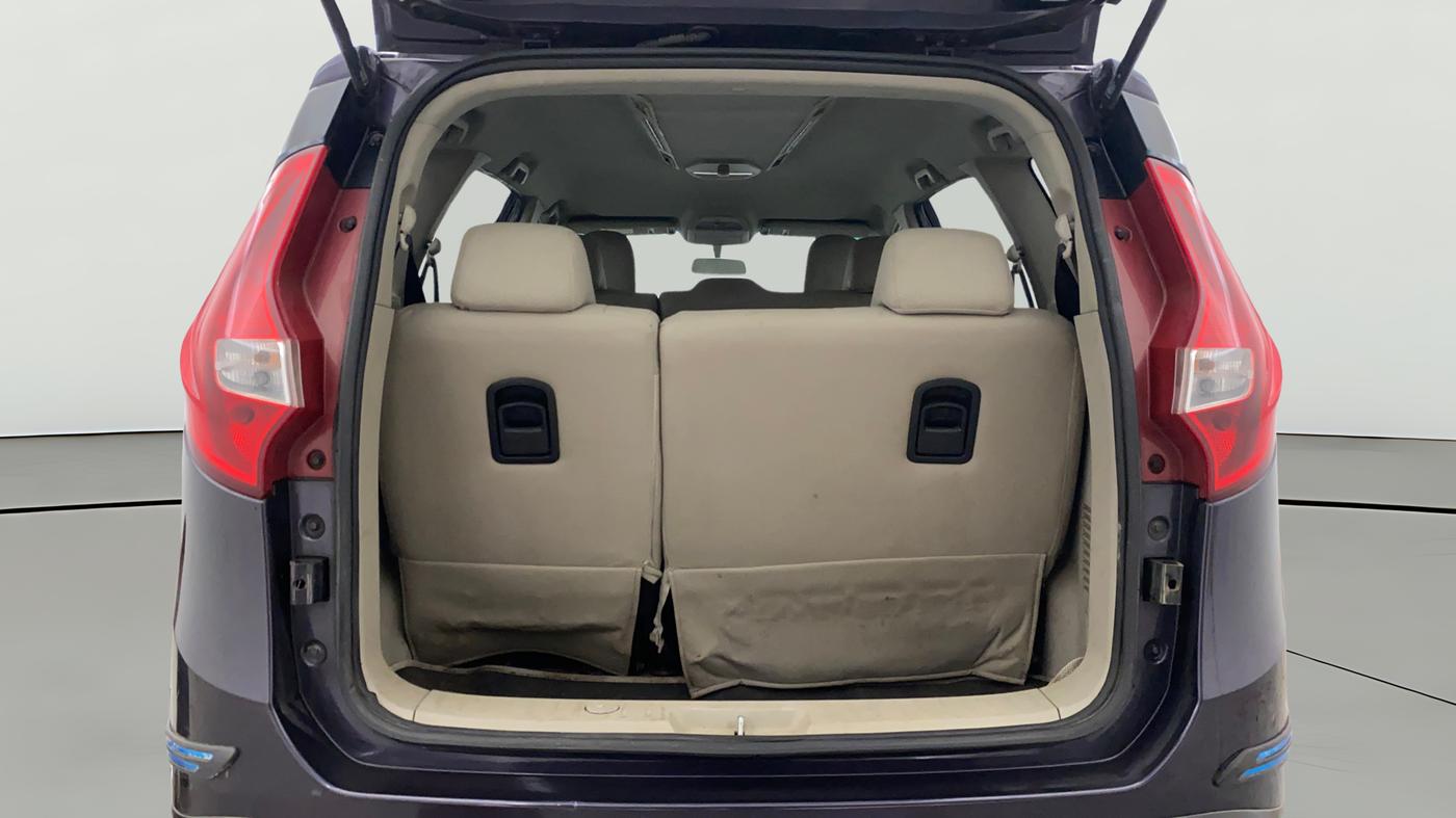 2018 Mahindra MARAZZO M2 8 STR, Diesel, Manual, 77,219 km, Boot Open Zoomed View