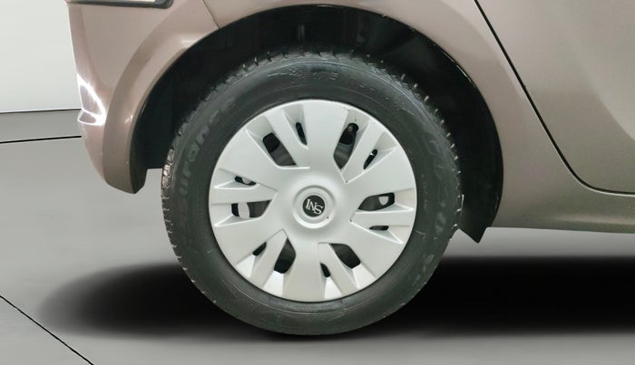 2016 Tata Tiago XZ PETROL, CNG, Manual, 58,495 km, Right Rear Wheel