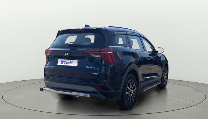 2021 Mahindra XUV700 AX 7 P AT 7 STR, Petrol, Automatic, 21,291 km, Right Back Diagonal
