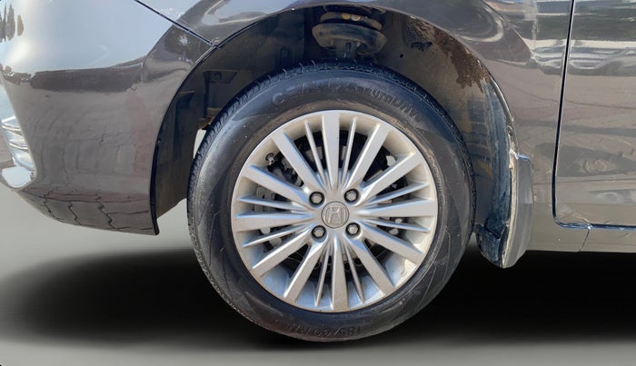 2022 Honda City 1.5L I-VTEC V MT 5TH GEN, Petrol, Manual, 55,466 km, Left Front Wheel