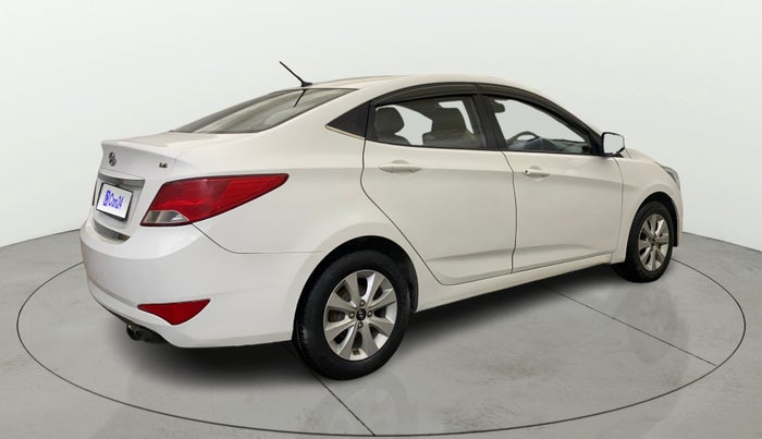 2016 Hyundai Verna FLUIDIC 4S 1.6 VTVT S AT, Petrol, Automatic, 48,274 km, Right Back Diagonal