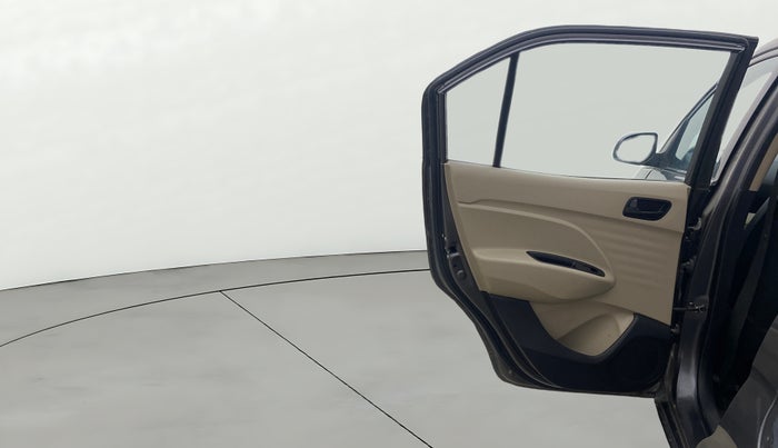 2021 Hyundai NEW SANTRO MAGNA, Petrol, Manual, 77,117 km, LHS Rear Door