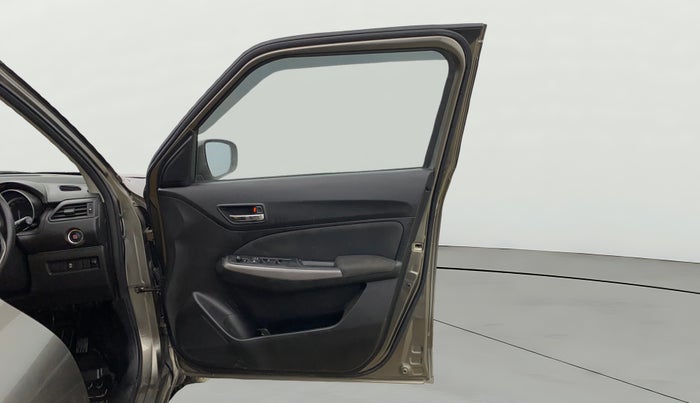 2022 Maruti Swift ZXI PLUS, Petrol, Manual, 71,193 km, RHS Front Door