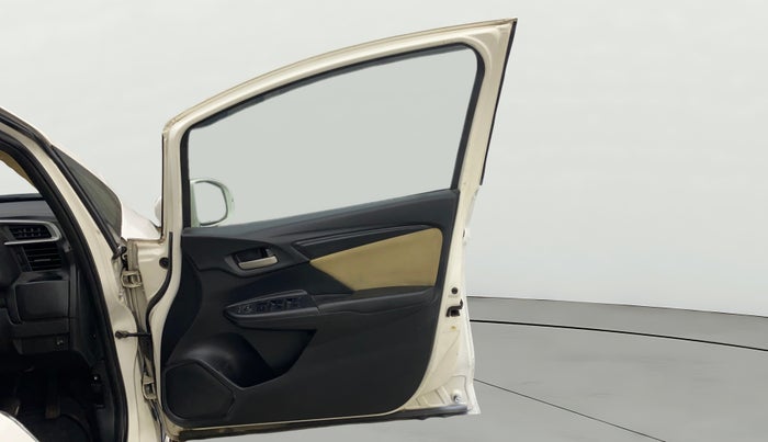 2015 Honda Jazz 1.2L I-VTEC S, Petrol, Manual, 1,02,306 km, RHS Front Door