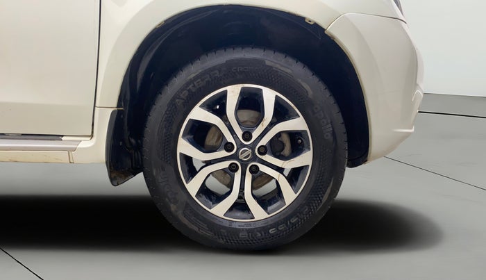 2017 Nissan Terrano XV D THP 110 PS, Diesel, Manual, 77,869 km, Right Front Wheel