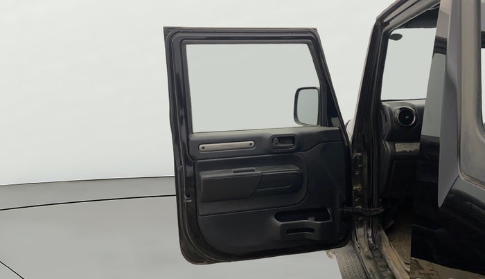 2022 Mahindra Thar LX PETROL HT 4WD AT, Petrol, Automatic, 20,633 km, LHS Front Door