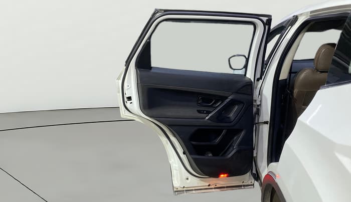 2022 Tata Harrier XE 2.0L KRYOTEC, Diesel, Manual, 72,489 km, LHS Rear Door