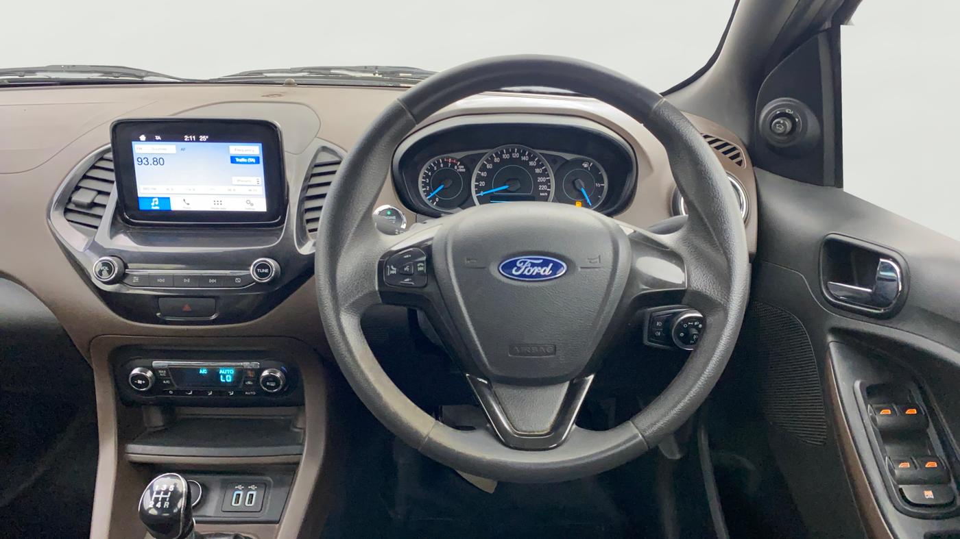 2018 Ford FREESTYLE TITANIUM PLUS 1.2 PETROL, Petrol, Manual, 31,758 km, Steering Wheel Close Up
