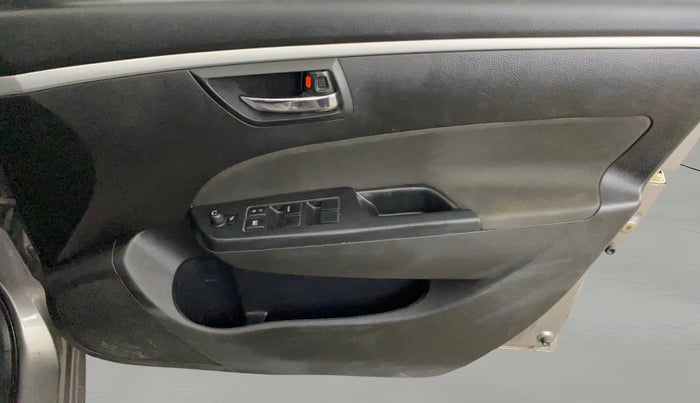 2014 Maruti Swift VXI, Petrol, Manual, 41,905 km, Driver Side Door Panels Control