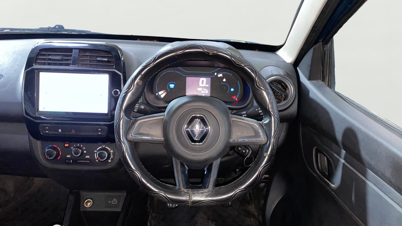 2022 Renault Kwid RXT 1.0, Petrol, Manual, 42,219 km, Steering Wheel Close Up