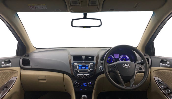 2015 Hyundai Verna FLUIDIC 4S 1.6 VTVT S(O), Petrol, Manual, 52,154 km, Dashboard