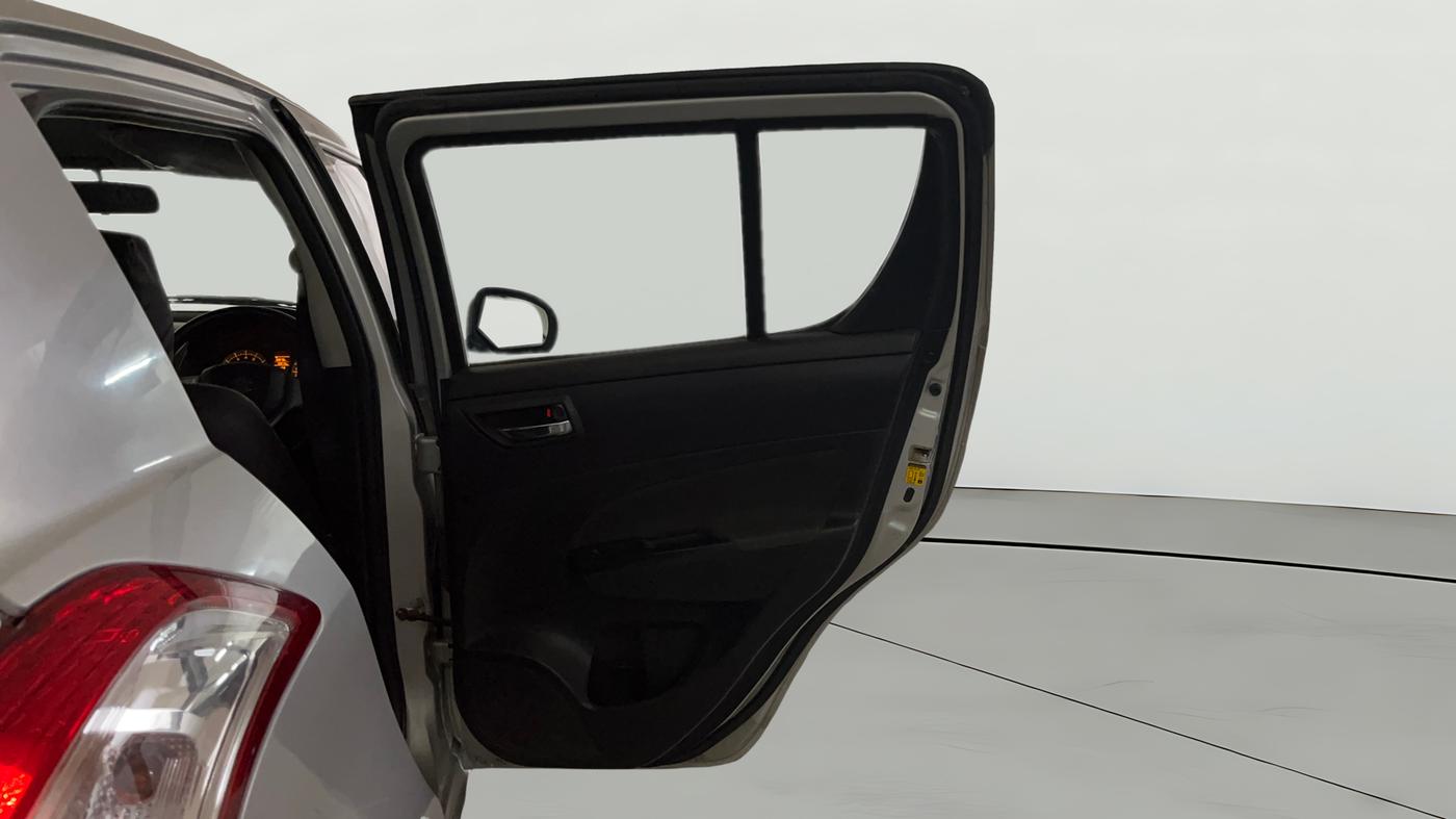 2014 Maruti Swift VXI, Petrol, Manual, 49,691 km, RHS Rear Door
