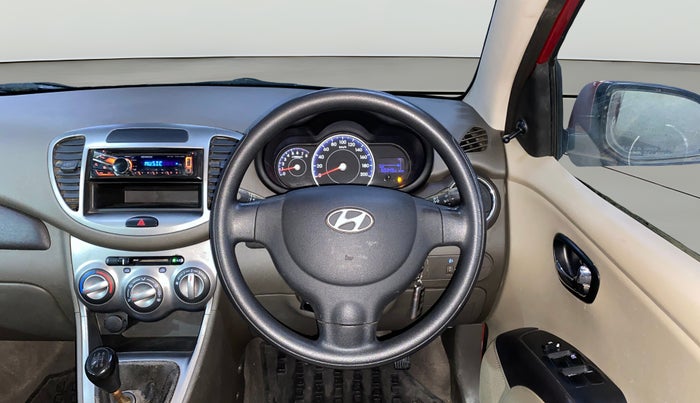 2013 Hyundai i10 MAGNA 1.1, Petrol, Manual, 60,325 km, Steering Wheel Close Up