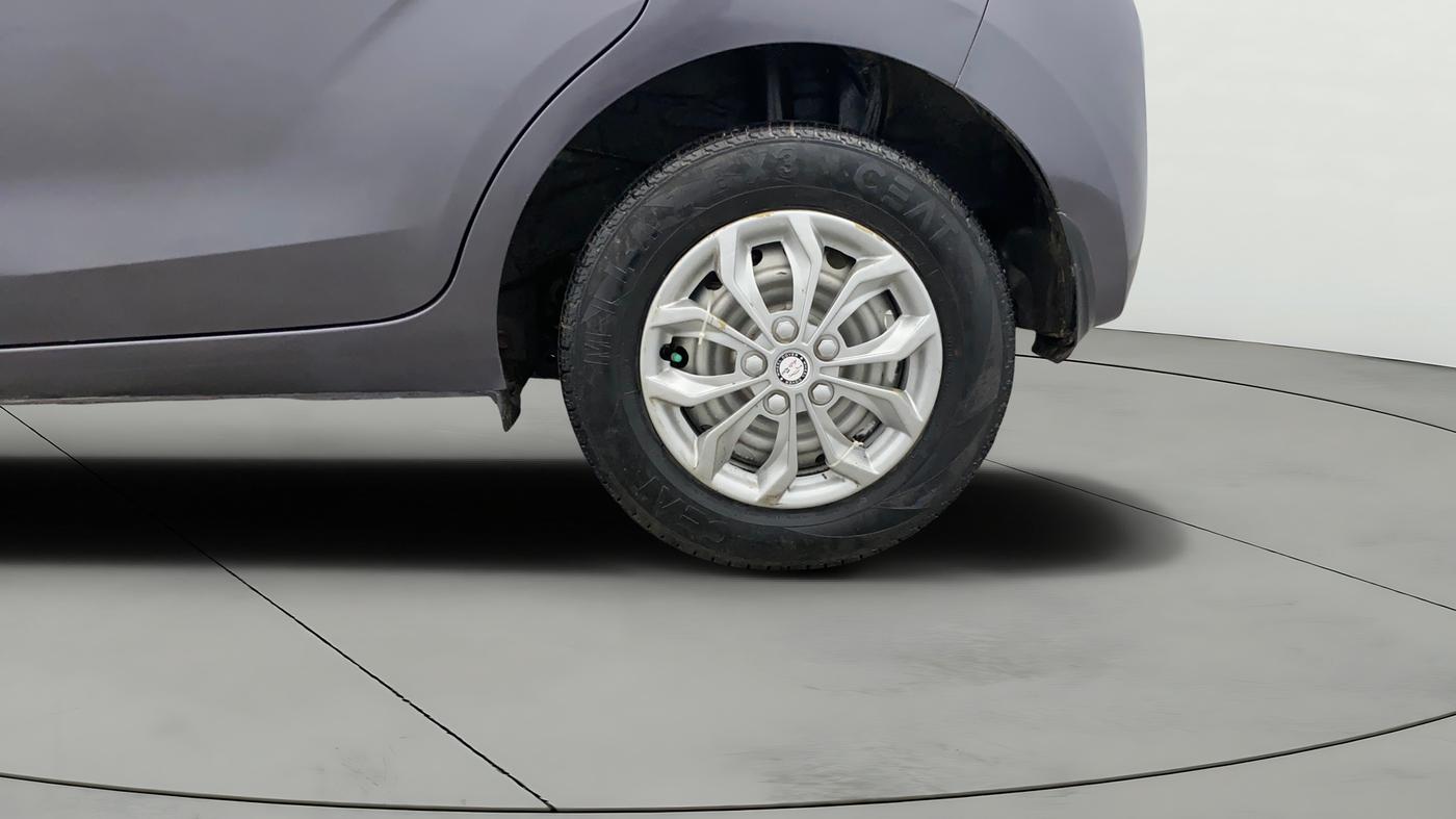 2018 Hyundai NEW SANTRO MAGNA CNG, CNG, Manual, 88,278 km, Left Rear Wheel