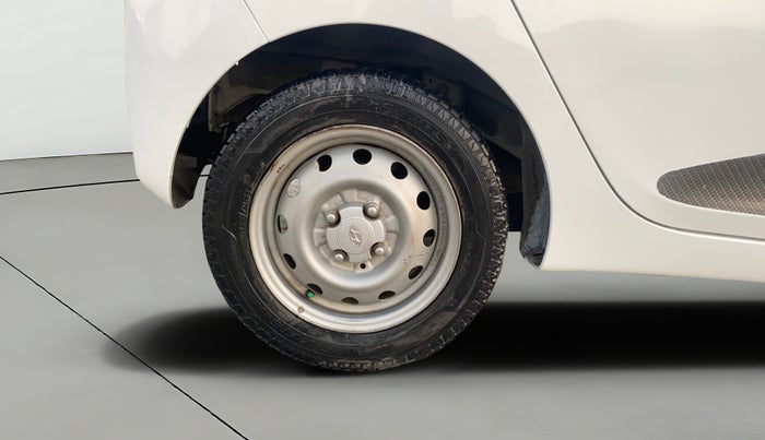 2018 Hyundai Eon ERA + SE, Petrol, Manual, 36,362 km, Right Rear Wheel