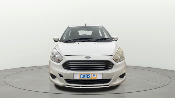 2016 Ford New Figo TREND 1.2 PETROL, Petrol, Manual, 1,30,577 km, Front
