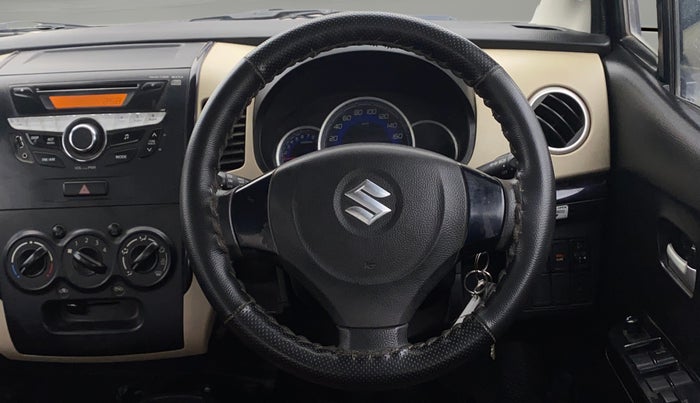 2017 Maruti Wagon R 1.0 VXI, Petrol, Manual, 35,930 km, Steering Wheel Close Up