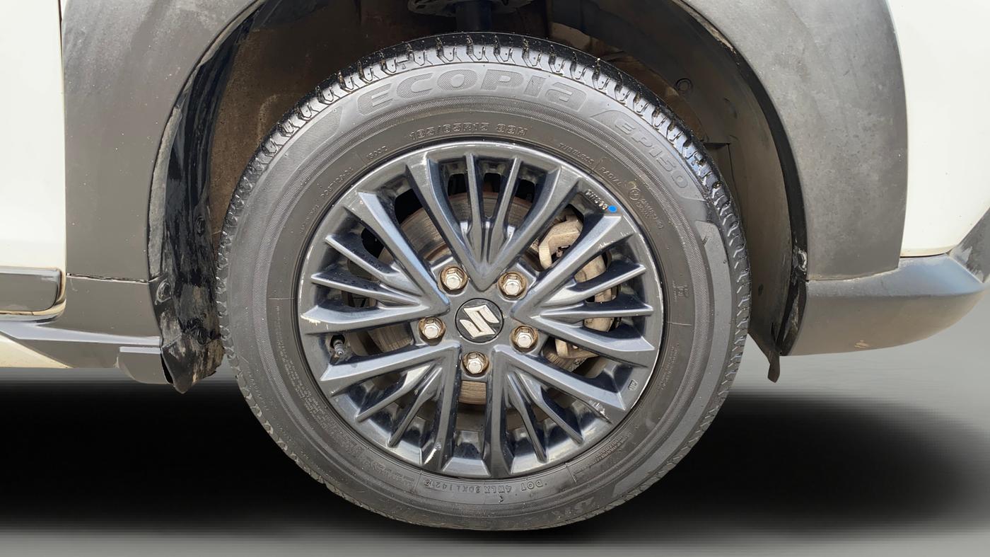 2021 Maruti XL6 ZETA MT, Petrol, Manual, 52,393 km, Right Front Wheel