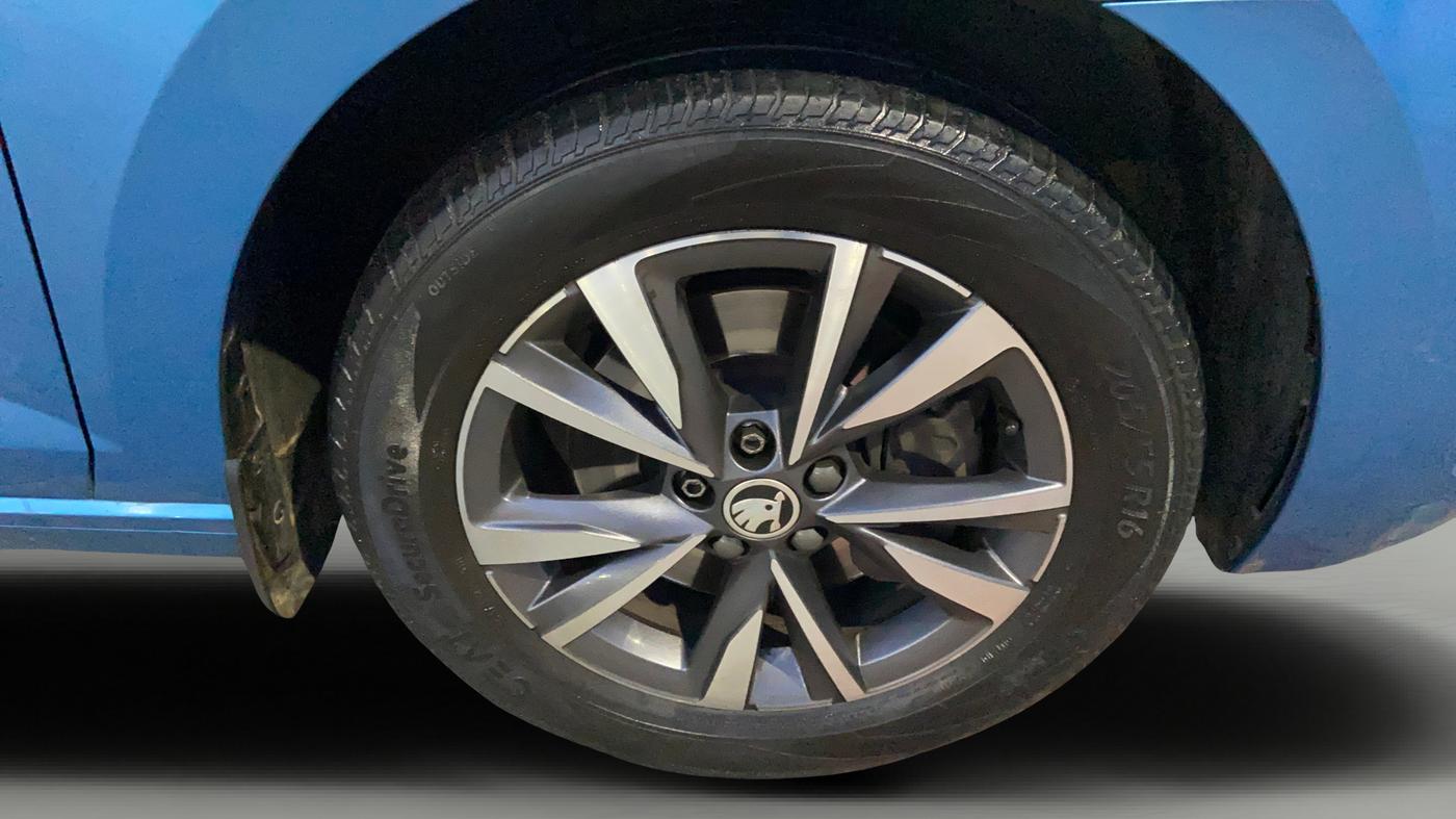 2022 Skoda SLAVIA STYLE 1.5L TSI DSG, Petrol, Automatic, 69,671 km, Right Front Wheel