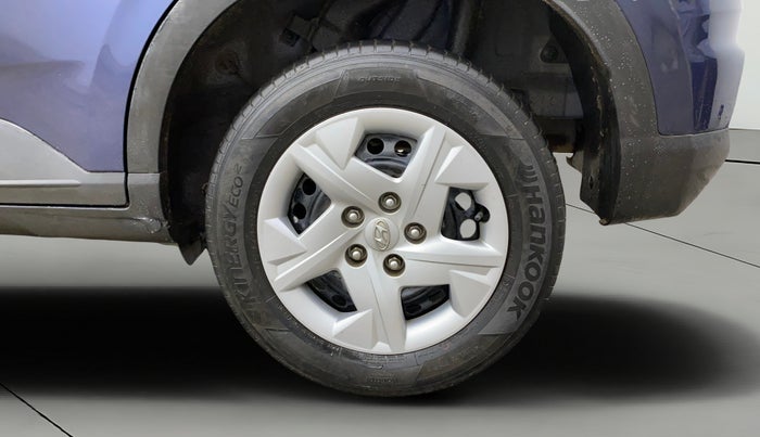 2020 Hyundai VENUE S 1.2, Petrol, Manual, 46,817 km, Left Rear Wheel