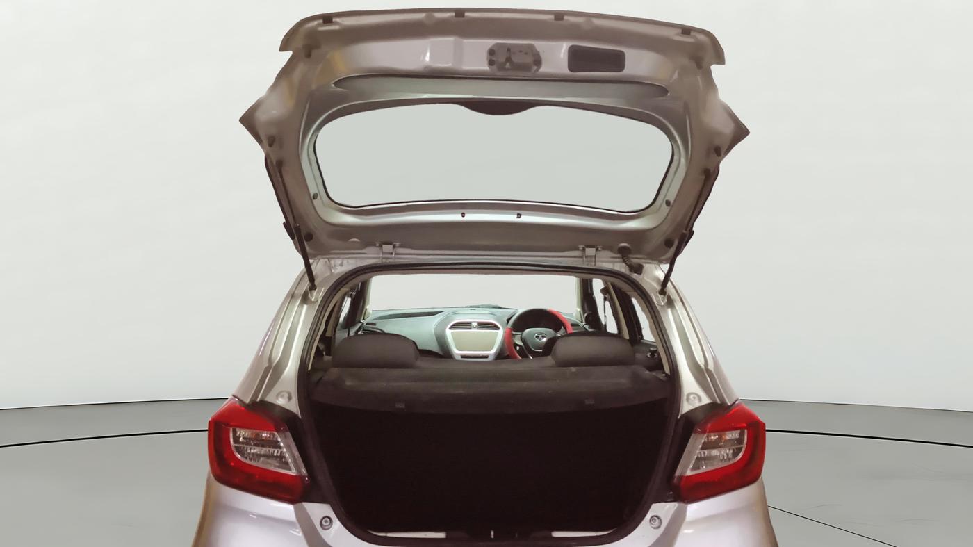 2016 Tata Tiago XT PETROL, Petrol, Manual, 99,343 km, Boot Door Open