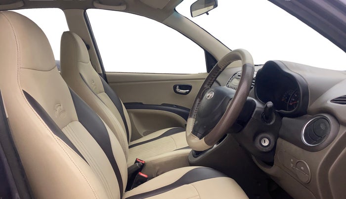 2014 Hyundai i10 SPORTZ 1.1, Petrol, Manual, 65,854 km, Right Side Front Door Cabin