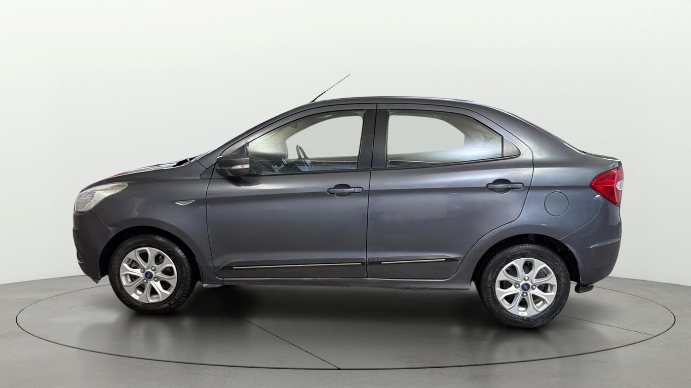 2016 Ford Figo Aspire TITANIUM 1.2 PETROL, Petrol, Manual, 49,925 km, Left Side