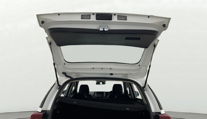 2022 KIA SONET HTK PLUS 1.2, Petrol, Manual, 3,678 km, Boot Door Open