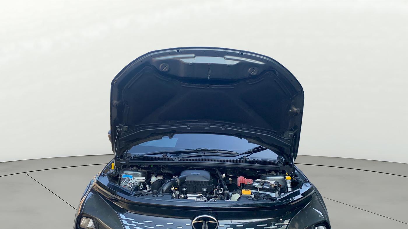 2025 Tata Curvv Pure Plus S 1.2 Petrol 7DCA, Petrol, Automatic, 5,167 km, Open Bonet
