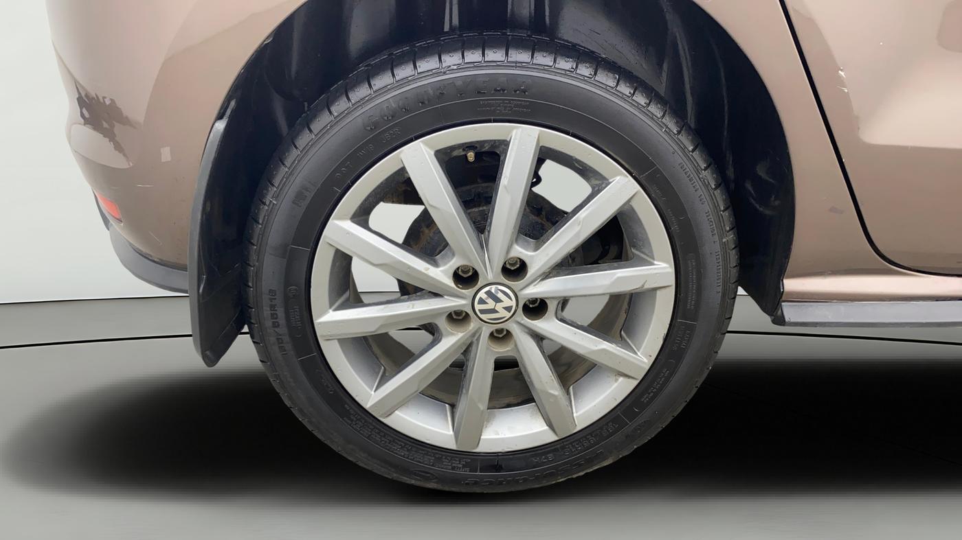 2020 Volkswagen Polo HIGHLINE PLUS 1.0L TSI, Petrol, Manual, 11,248 km, Right Rear Wheel