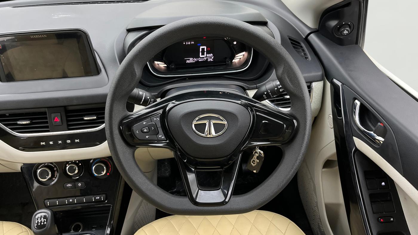 2021 Tata NEXON XZ PETROL, Petrol, Manual, 26,095 km, Steering Wheel Close Up
