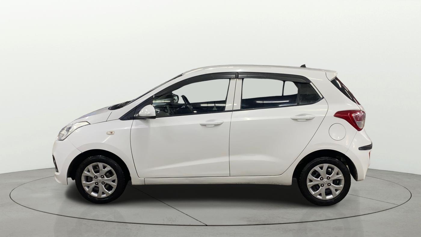 2014 Hyundai Grand i10 MAGNA 1.2 KAPPA VTVT, Petrol, Manual, 93,044 km, Left Side