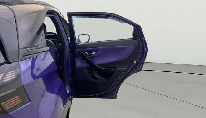 2024 Tata NEXON Fearless Plus Purple DCA Dual Tone 1.2 Petrol, Petrol, Automatic, 18,790 km, RHS Rear Door