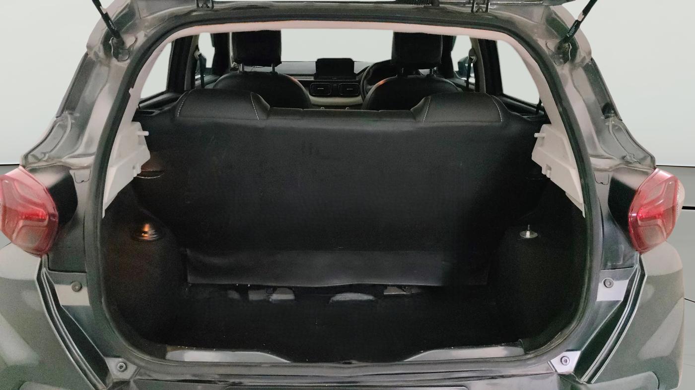 2024 Tata PUNCH ADVENTURE AMT, Petrol, Automatic, 19,660 km, Boot Open Zoomed View