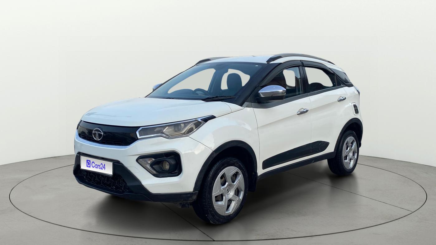 2020 Tata NEXON XM DIESEL, Diesel, Manual, 1,38,273 km, Left Front Diagonal