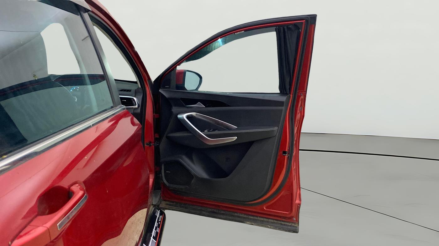 2019 MG HECTOR SHARP 1.5 DCT PETROL, Petrol, Automatic, 48,305 km, RHS Front Door