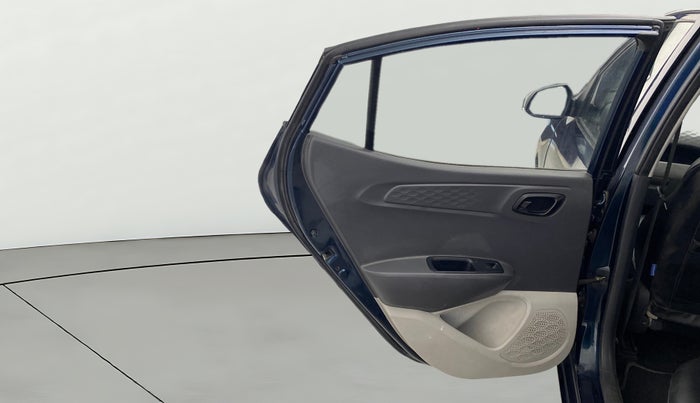 2021 Hyundai GRAND I10 NIOS MAGNA AMT 1.2 KAPPA VTVT, Petrol, Automatic, 1,00,812 km, LHS Rear Door