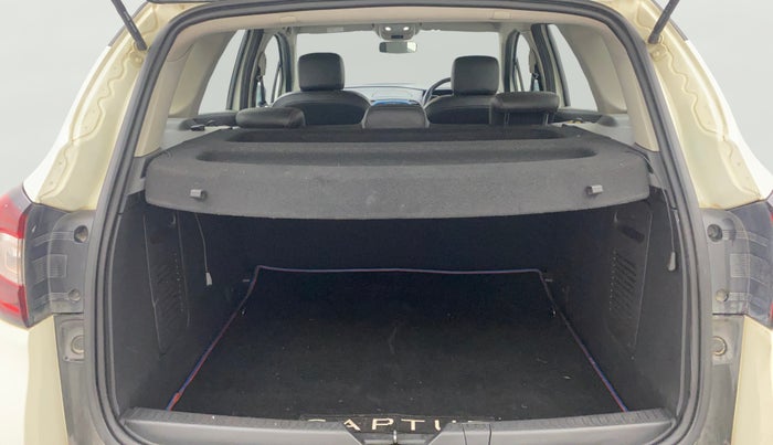 2019 Renault Captur PLATINE DIESEL , Diesel, Manual, 63,970 km, Boot Open Zoomed View