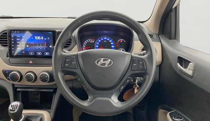 2015 Hyundai Xcent S (O) 1.2, Petrol, Manual, 39,919 km, Steering Wheel Close Up