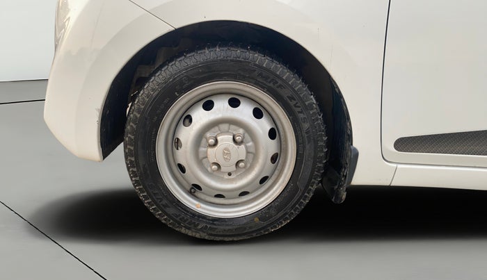 2018 Hyundai Eon ERA + SE, Petrol, Manual, 36,362 km, Left Front Wheel