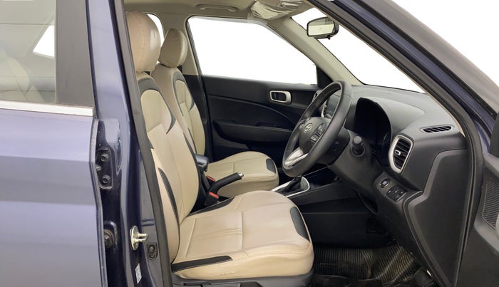 2020 Hyundai VENUE SX PLUS 1.0 TURBO DCT, Petrol, Automatic, 51,905 km, Right Side Front Door Cabin