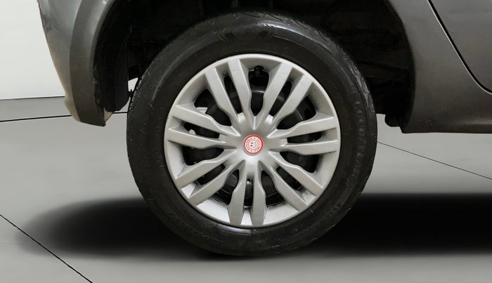 2022 Tata Tiago XT CNG, CNG, Manual, 70,332 km, Right Rear Wheel