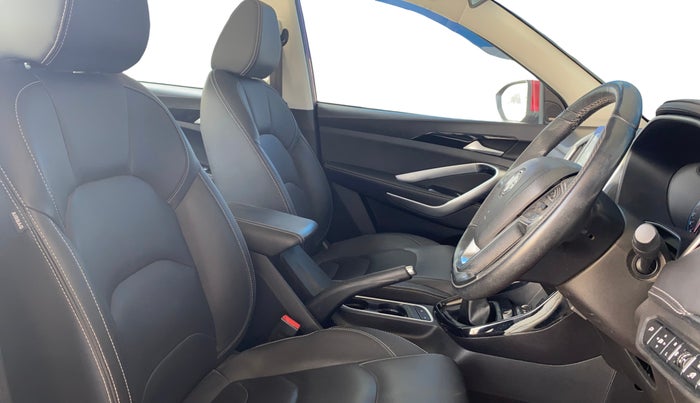 2019 MG HECTOR SHARP 2.0 DIESEL, Diesel, Manual, 56,612 km, Right Side Front Door Cabin