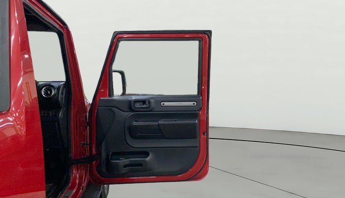 2021 Mahindra Thar LX D 4WD MT CONVERTIBLE, Diesel, Manual, 84,191 km, RHS Front Door